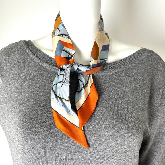 Sold on fashionreloved.com Hermes Springs Springs Blue Print Silk Twilly Scarf - Picture 12 of 12